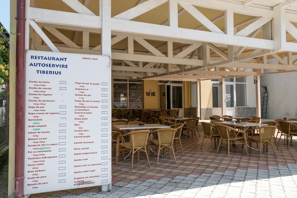 קוסטינסטי Tiberius Residence מראה חיצוני תמונה