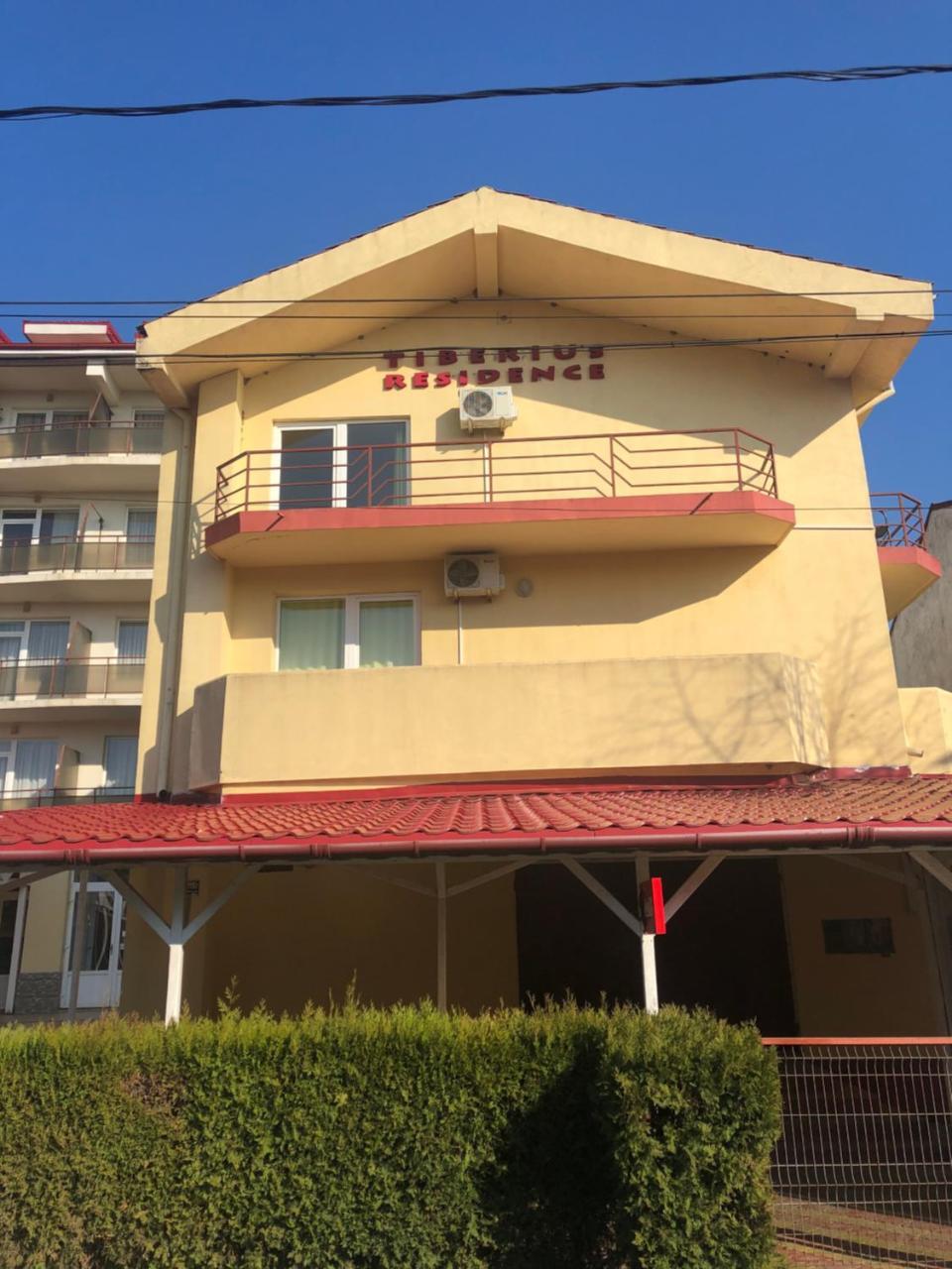 קוסטינסטי Tiberius Residence מראה חיצוני תמונה