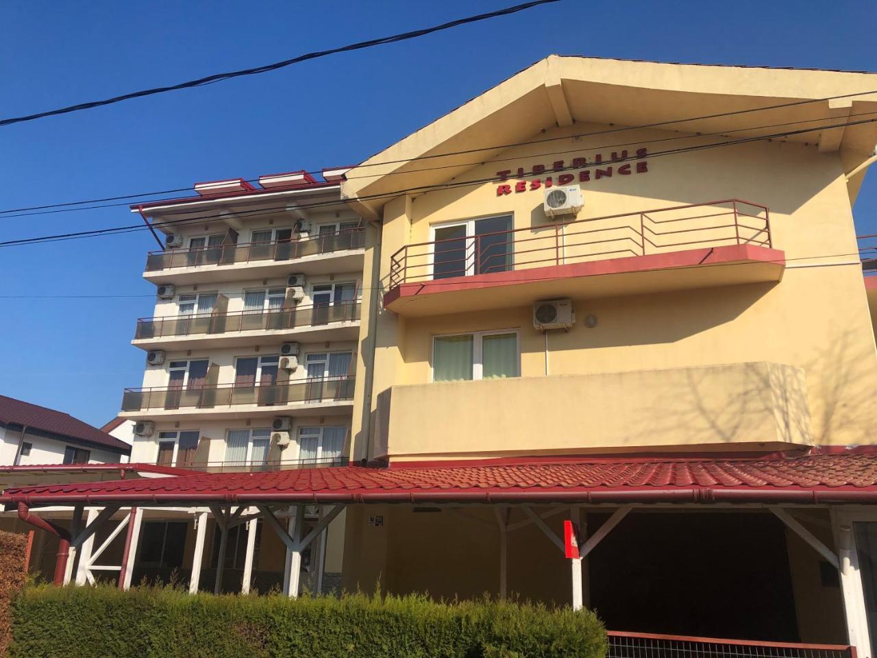 קוסטינסטי Tiberius Residence מראה חיצוני תמונה